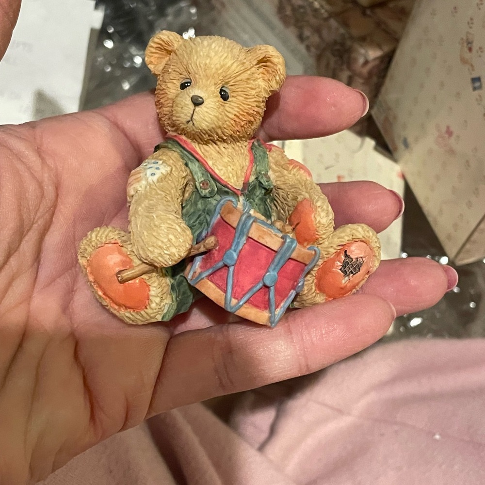 🆕 Cherished Teddies Ronnie. I’ll play my drums for you